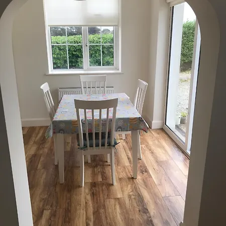 Seaside Serenity Белмаллет